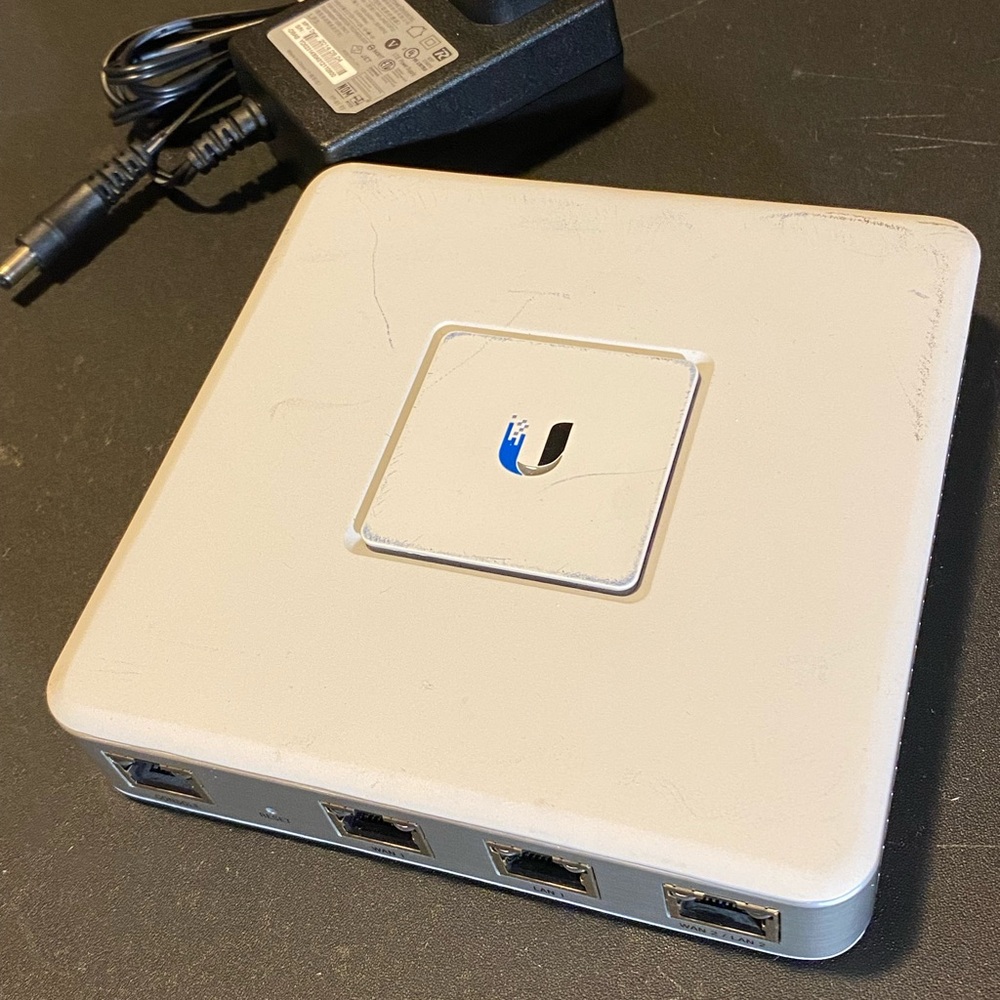 UniFi Security Gateway